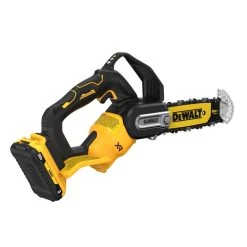Dewalt DCCS623L1 20V MAX Brushless Lithium-Ion 8 In. Cordless Pruning Chainsaw Kit (3 Ah) -PowerPro Tools dewndccs623l1 c