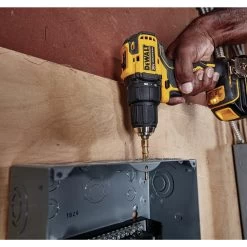Dewalt 20V MAX XR ATOMIC Brushless Lithium-Ion 1/2 In. Cordless Compact Drill Driver Kit With 3 Batteries Bundle (1.5 Ah/4 Ah) - DCD708C2-DCB204-BNDL -PowerPro Tools dewndcd708c2 dcb204 bndl g