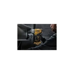 Dewalt 20V MAX XR Brushless Lithium-Ion 1/2 In. Cordless High Torque Impact Wrench Kit With Hog Ring Anvil (5 Ah) - DCF900P1 19 Dewalt 20V MAX XR Brushless Lithium-Ion 1/2 In. Cordless High Torque Impact Wrench Kit With Hog Ring Anvil (5 Ah) - DCF900P1 -PowerPro Tools dewndcf900p1 h