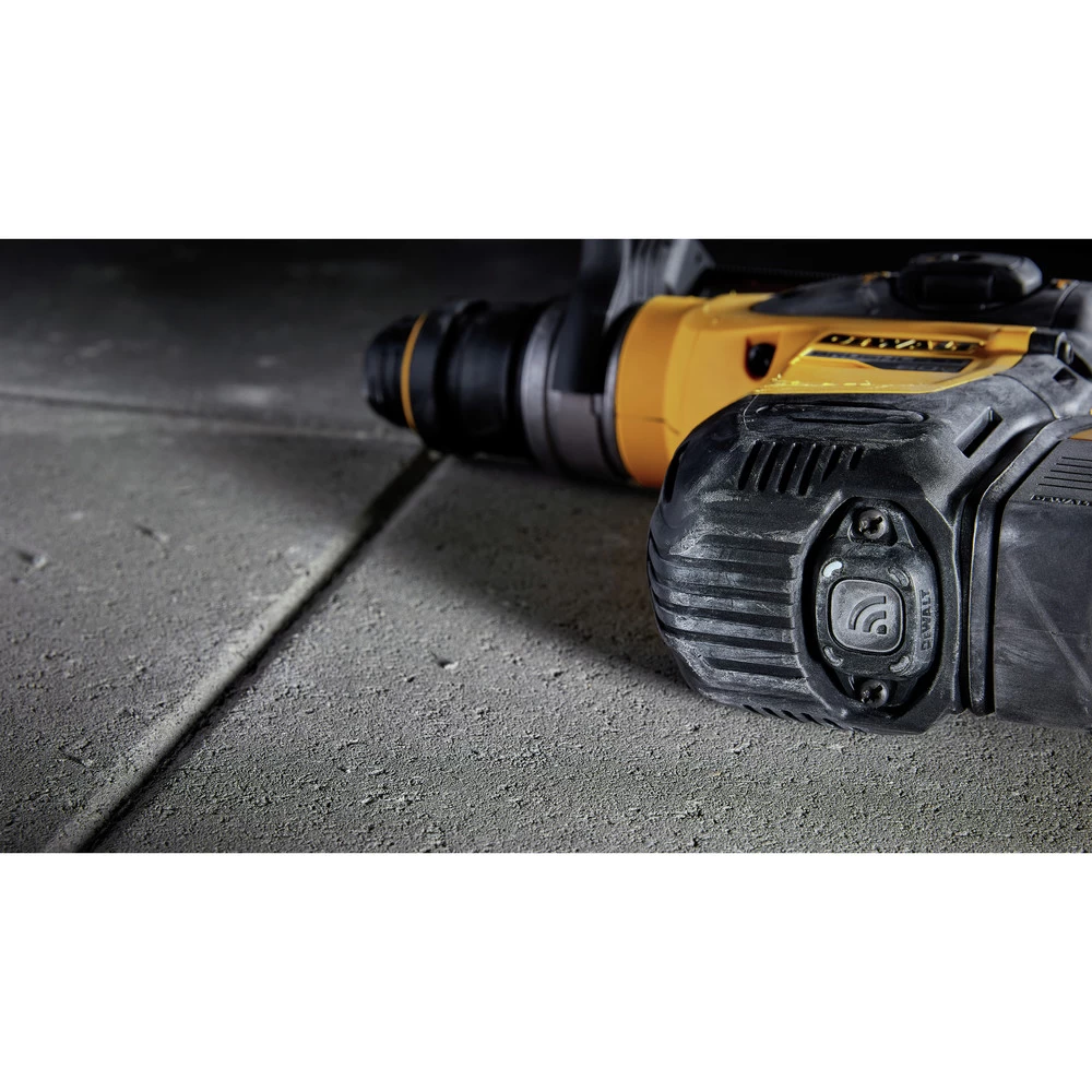 Dewalt 60V MAX Brushless Lithium-Ion 1-1/4 In. Cordless SDS Plus Rotary Hammer Kit With 2 Batteries (9 Ah) - DCH416X2 11 Dewalt 60V MAX Brushless Lithium-Ion 1-1/4 In. Cordless SDS Plus Rotary Hammer Kit With 2 Batteries (9 Ah) - DCH416X2 - Image 9
