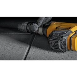 Dewalt 60V MAX Brushless Lithium-Ion 22 Lbs. Cordless SDS MAX Chipping Hammer Kit (9 Ah) - DCH892X1 20 Dewalt 60V MAX Brushless Lithium-Ion 22 Lbs. Cordless SDS MAX Chipping Hammer Kit (9 Ah) - DCH892X1 -PowerPro Tools dewndch892x1 h