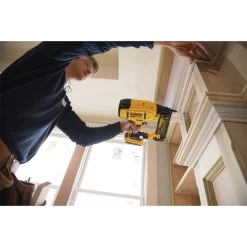 Dewalt 20V MAX XR Lithium-Ion 18 Gauge Cordless Brad Nailer Kit (2 Ah) - DCN680D1 -PowerPro Tools dewndcn680d1 c