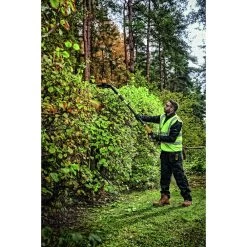 Dewalt 20V MAX Lithium-Ion Cordless Pole Hedge Trimmer Kit (4 Ah) - DCPH820M1 -PowerPro Tools dewndcph820m1 g