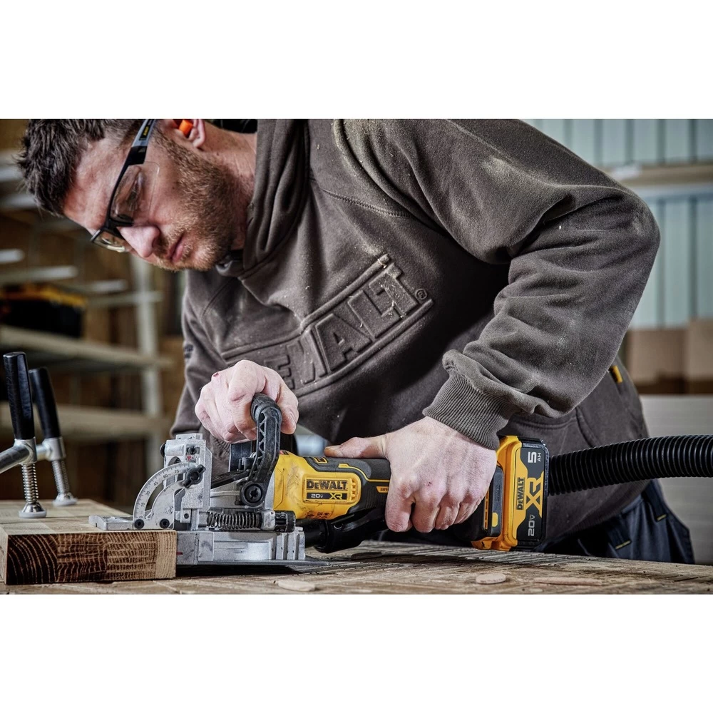 Dewalt 20V MAX XR Brushless Lithium-Ion Cordless Biscuit Joiner (Tool Only) - DCW682B 11 Dewalt 20V MAX XR Brushless Lithium-Ion Cordless Biscuit Joiner (Tool Only) - DCW682B - Image 9