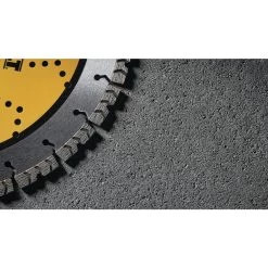 Dewalt 14 In. XP4 Reinforced Concrete Segmented Diamond Blade - DW47434 -PowerPro Tools dewndw47434 b