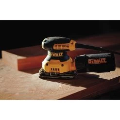 Dewalt 1/4 Sheet Palm Grip Sander - DWE6411 -PowerPro Tools dewndwe6411 g