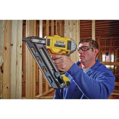 Factory Reconditioned Dewalt 20V MAX XR Dual Speed Lithium-Ion 30 Degrees Cordless Paper Collated Framing Nailer Kit (4 Ah) - DCN692M1R 19 Factory Reconditioned Dewalt 20V MAX XR Dual Speed Lithium-Ion 30 Degrees Cordless Paper Collated Framing Nailer Kit (4 Ah) - DCN692M1R -PowerPro Tools dewrdcn692m1r g