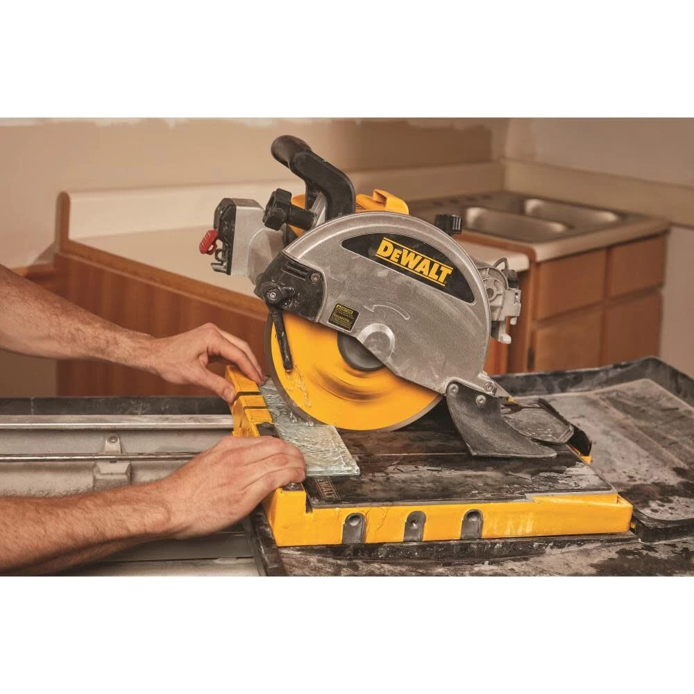 Dewalt 10 In. Continuous Rim Glass Tile Blade - DWA4769 6 Dewalt 10 In. Continuous Rim Glass Tile Blade - DWA4769 - Image 4